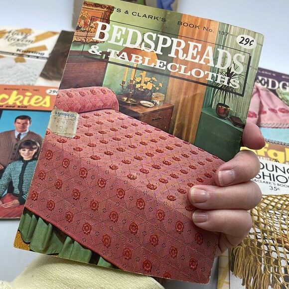 Lot of 9 Knitting crocheting patterns kids bedding edgings baby ponchos more - Picture 4 of 16